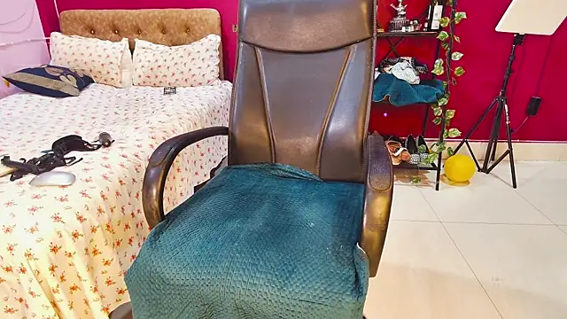 Naughty nightz online show from January 12, 5:56 am