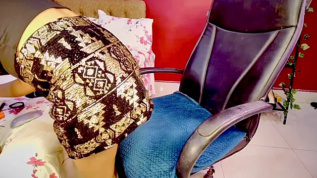 Naughty nightz online show from February 15, 6:01 pm