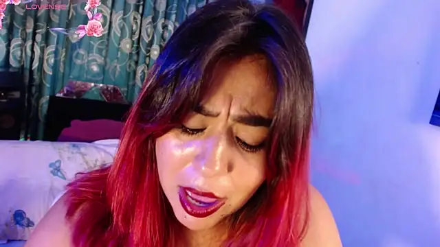 gatuwildhott online show from December 20, 8:49 pm