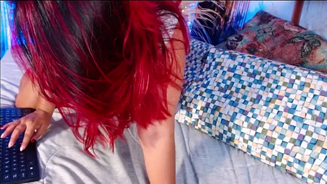 gatuwildhott online show from March 29, 4:51 pm