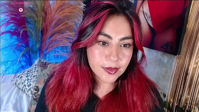 gatuwildhott online show from April 2, 2:09 am