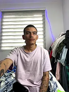 sorry-mom69 online show from October 15, 6:08 pm