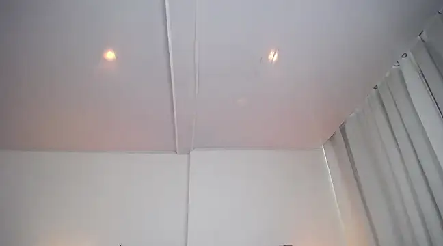 Snapshot of destinysweet21 chatting on February 6, 4:47 pm destinysweet21 online show from February 6, 4:47 pm