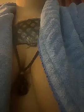 nickytheehawtie online show from March 29, 4:07 pm