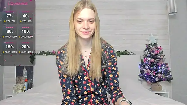 molly hunt  online show from December 25, 4:01 am