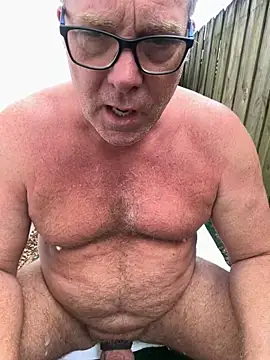 Cockmilker09 online show from May 16, 7:45 pm
