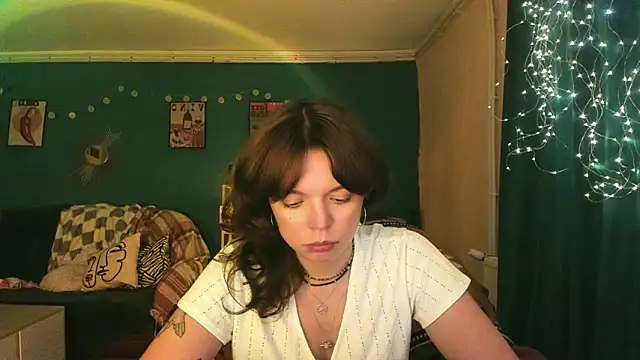 ClancyMorissey online show from May 25, 5:19 pm