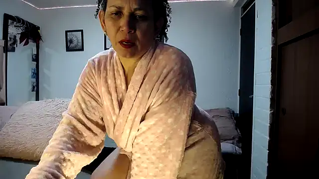 maturehoxx online show from January 26, 10:02 pm