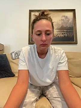 Snapshot of triple34D chatting on September 12, 4:51 pm triple34D online show from September 12, 4:51 pm