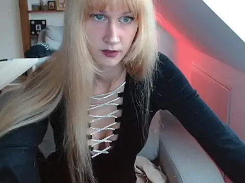 goldhaarigeDame online show from October 5, 2:26 pm
