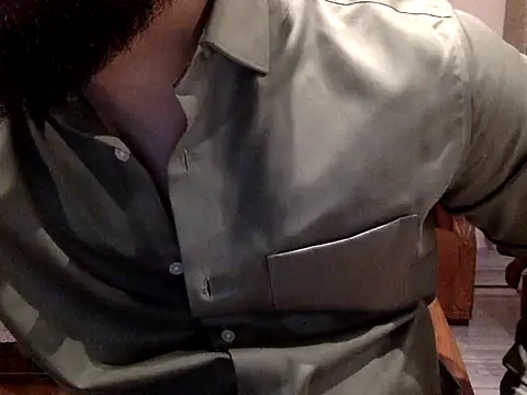 Snapshot of huny0019 chatting on February 21, 7:59 pm huny0019 online show from February 21, 7:59 pm