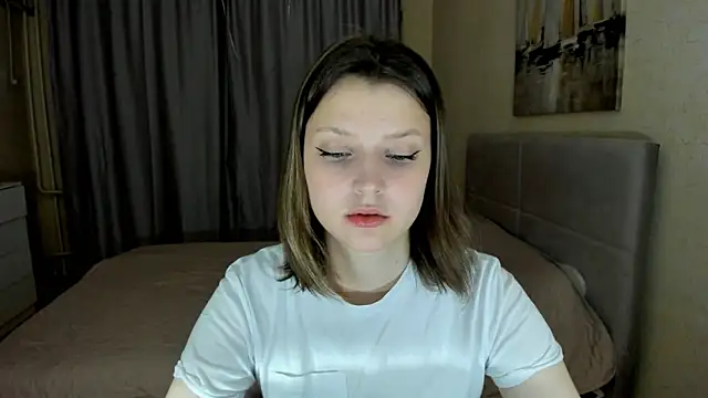 SoniNesti online show from October 22, 3:01 pm