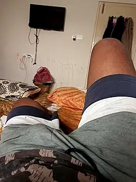 Snapshot of mkmony chatting on January 20, 9:56 am mkmony online show from January 20, 9:56 am