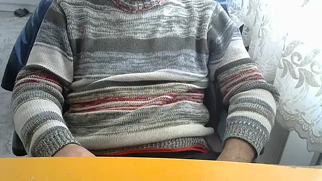 Snapshot of crazybaby5461 chatting on February 11, 8:52 am crazybaby5461 online show from February 11, 8:52 am