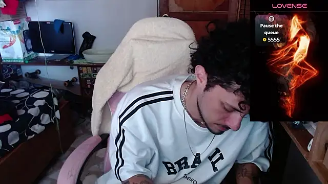 Apolo S online show from March 19, 1:37 pm