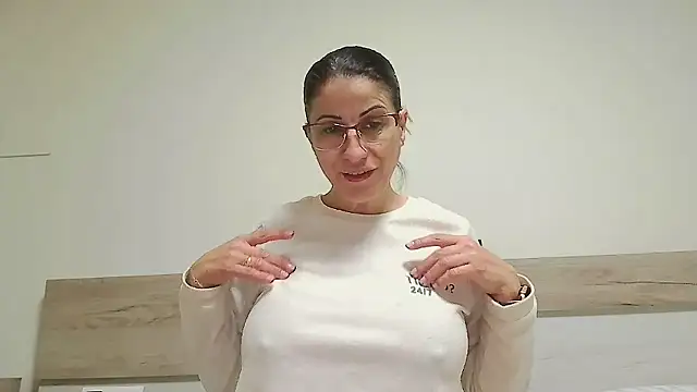 Sanada hot online show from January 14, 9:37 am