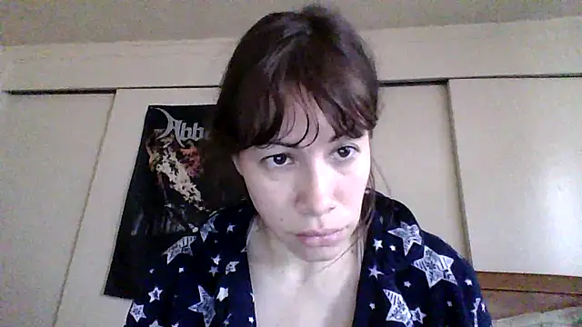 Snapshot of petitedoll29 chatting on December 13, 8:15 pm petitedoll29 online show from December 13, 8:15 pm