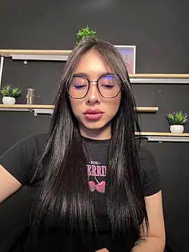 isabella jade online show from December 4, 10:40 pm