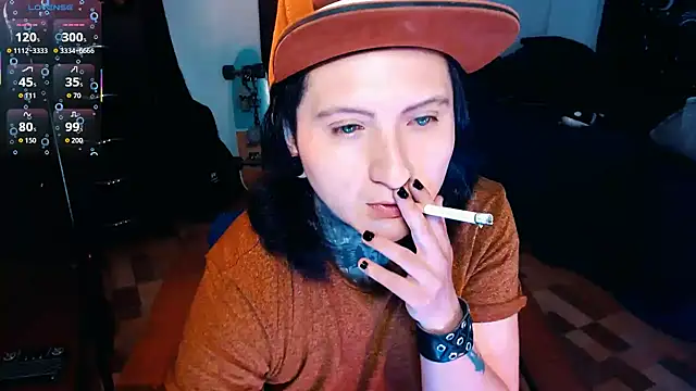 Marieblueeyes online show from October 14, 7:20 am