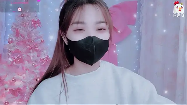 hen237 online show from December 17, 6:25 pm