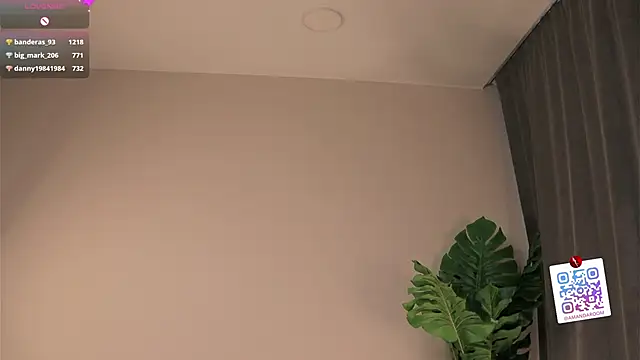 YaYaGirls online show from March 11, 11:12 am