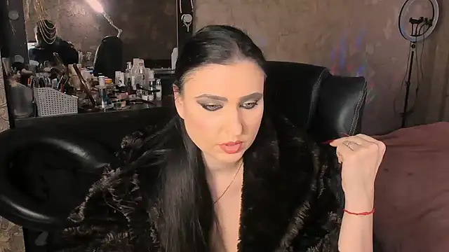 Miss Poison online show from February 28, 8:26 am