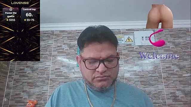 SexDiffrent online show from October 26, 4:57 pm