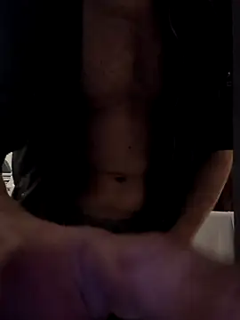 Snapshot of geilehure26 chatting on December 19, 10:42 pm geilehure26 online show from December 19, 10:42 pm