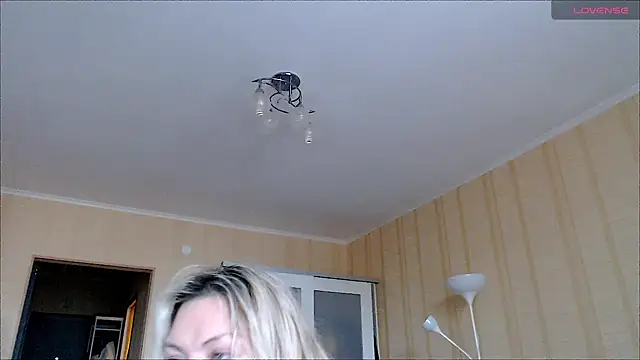 Snapshot of PamHardFuck chatting on January 23, 1:35 pm PamHardFuck online show from January 23, 1:35 pm