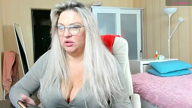 PamHardFuck online show from March 7, 7:11 pm