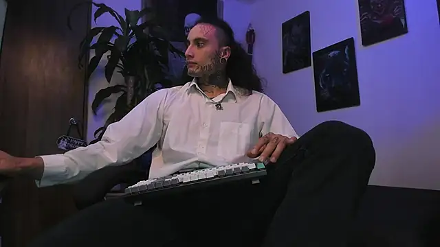 Ryuk it online show from October 18, 2:18 pm