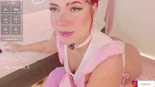 aly nucita  online show from October 18, 11:44 am