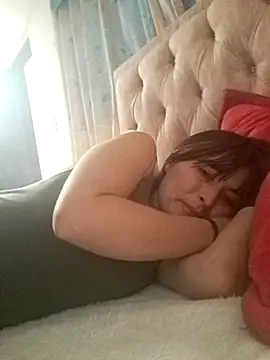 Alexandrasaenz online show from March 2, 8:04 pm