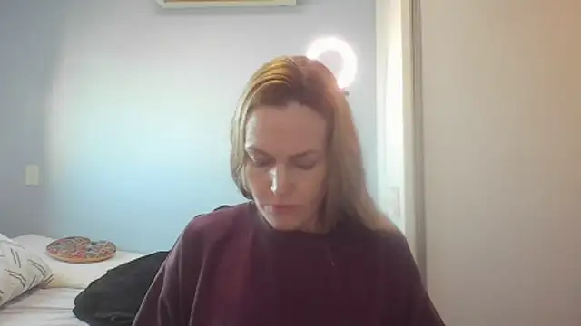 Annylove1 online show from June 18, 10:52 am