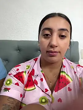 Hannahoff online show from February 9, 3:21 am