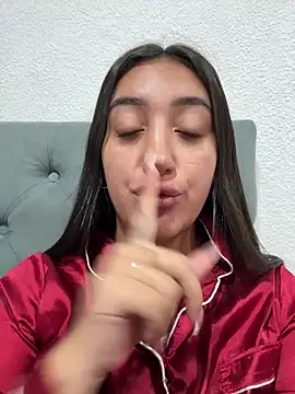 Hannahoff online show from February 13, 5:03 am