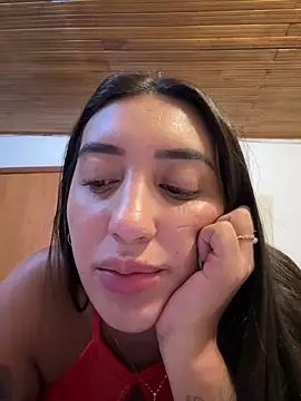 Hannahoff online show from May 10, 4:17 am
