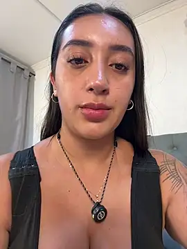 Hannahoff online show from May 31, 2:31 am