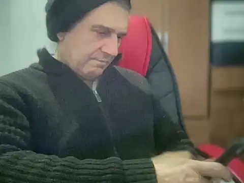 ALPHANDRE online show from February 8, 6:33 pm