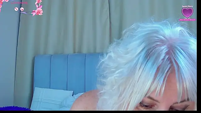 Barbie Blond  online show from October 15, 6:24 am