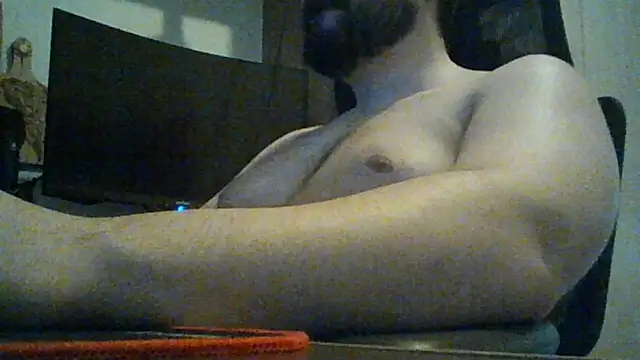 roberc4m online show from October 6, 2:47 pm