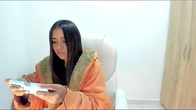 Ciara8 online show from January 16, 5:11 am