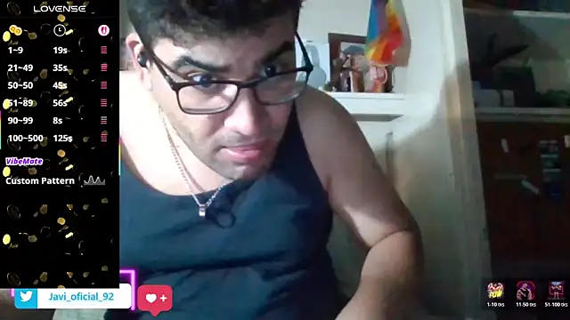 Snapshot of Javi_92 chatting on July 9, 6:23 pm Javi 92 online show from July 9, 6:23 pm
