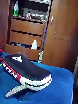 Snapshot of angellsexx20 chatting on October 5, 3:38 am angellsexx20 online show from October 5, 3:38 am