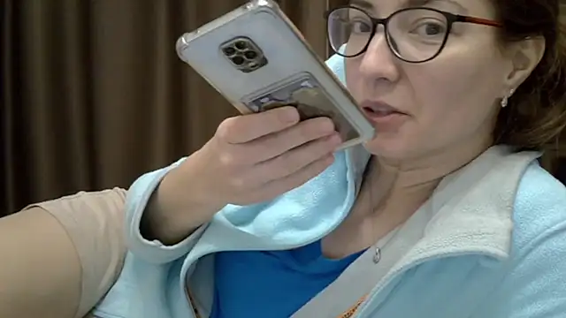 Ashleyspice online show from December 16, 6:43 am