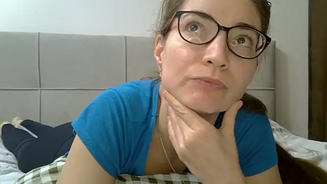 Ashleyspice online show from January 15, 8:20 am