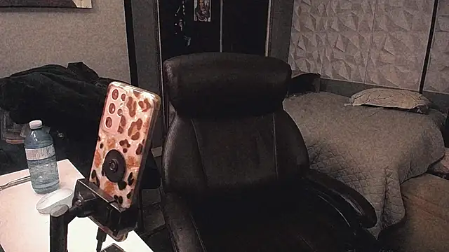 Snapshot of sheylagoddess11 chatting on October 20, 7:20 am sheylagoddess11 online show from October 20, 7:20 am