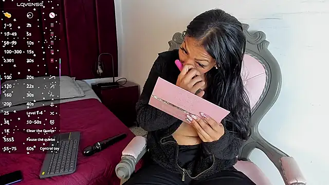 Tracy lambo online show from March 13, 10:05 am