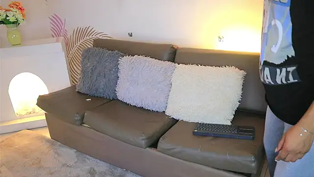 Valeriestyle online show from March 30, 3:51 am