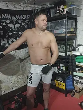 Snapshot of rob2810 chatting on January 11, 6:13 pm rob2810 online show from January 11, 6:13 pm